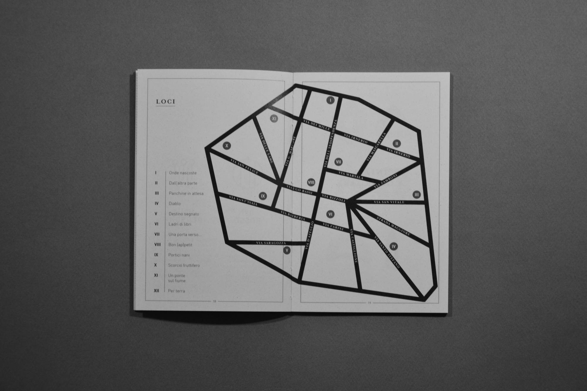 Foto interno con mappa "Urbarïum Semen"